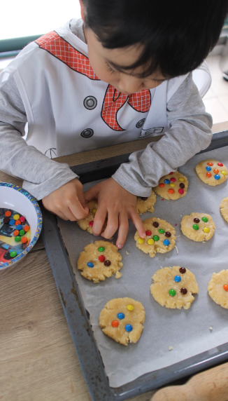 story ideas for baking - bake with kids