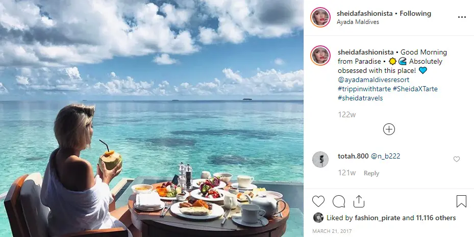 Builds trust through influencer reviews