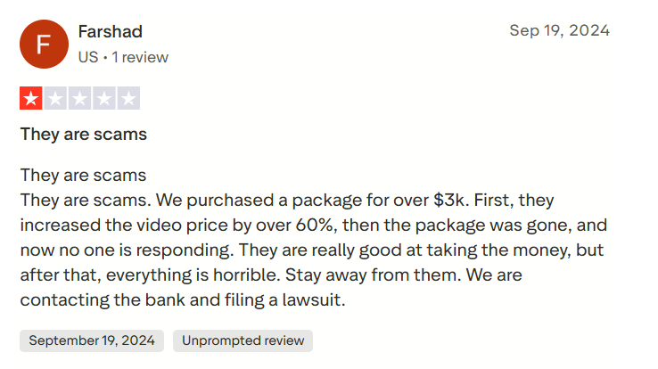 A billo user mentioning that the tool has poor customer service and does not offer adequate services